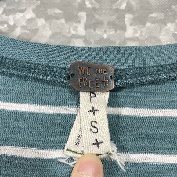 Free People We The Free Blue Stripe Button Shoulder Top - Size Small - Oversized - Picture 4 of 6